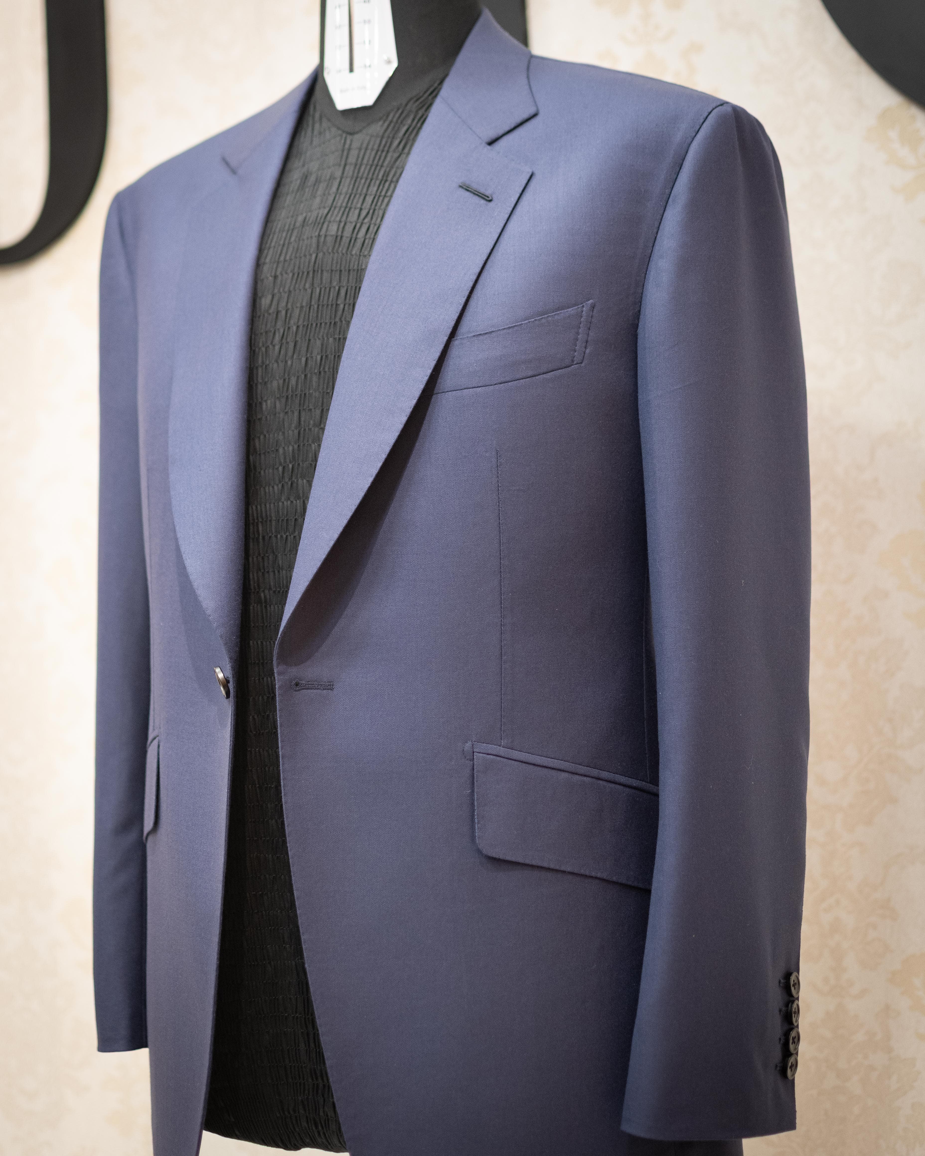 Bespoke Suit made of 100% wool Drago Fabric