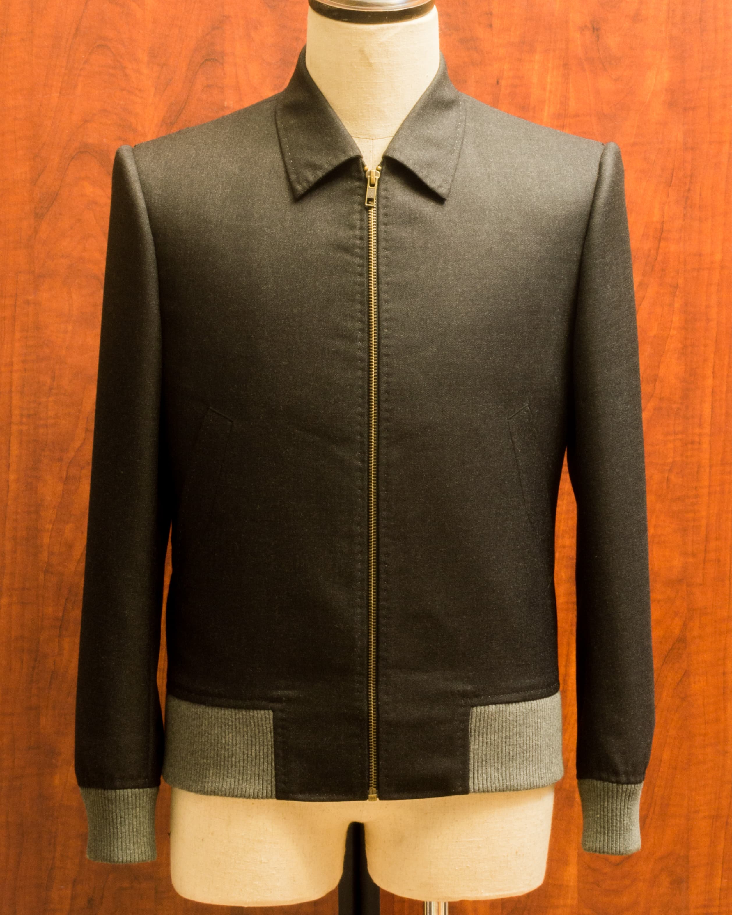 Structured Bomber Jacket with custom printed lining 
